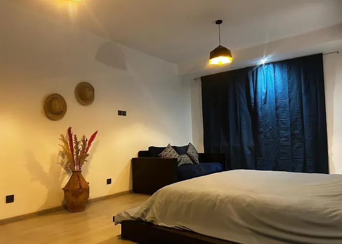 Chez Vous Au Coeur De Casablanca